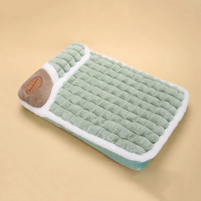 the Four Seasons Thick Deep Sleep Pet Bed 